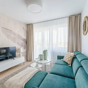 https://chilliapartamenty-batycka-botanica.kolobrzeghotels.com